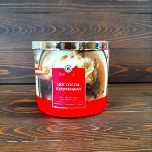 Goose Creek Hot Cocoa & Peppermint Candle